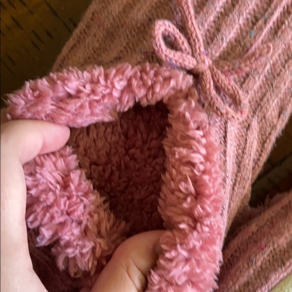 ❤️Slippers - Picture 2 of 2